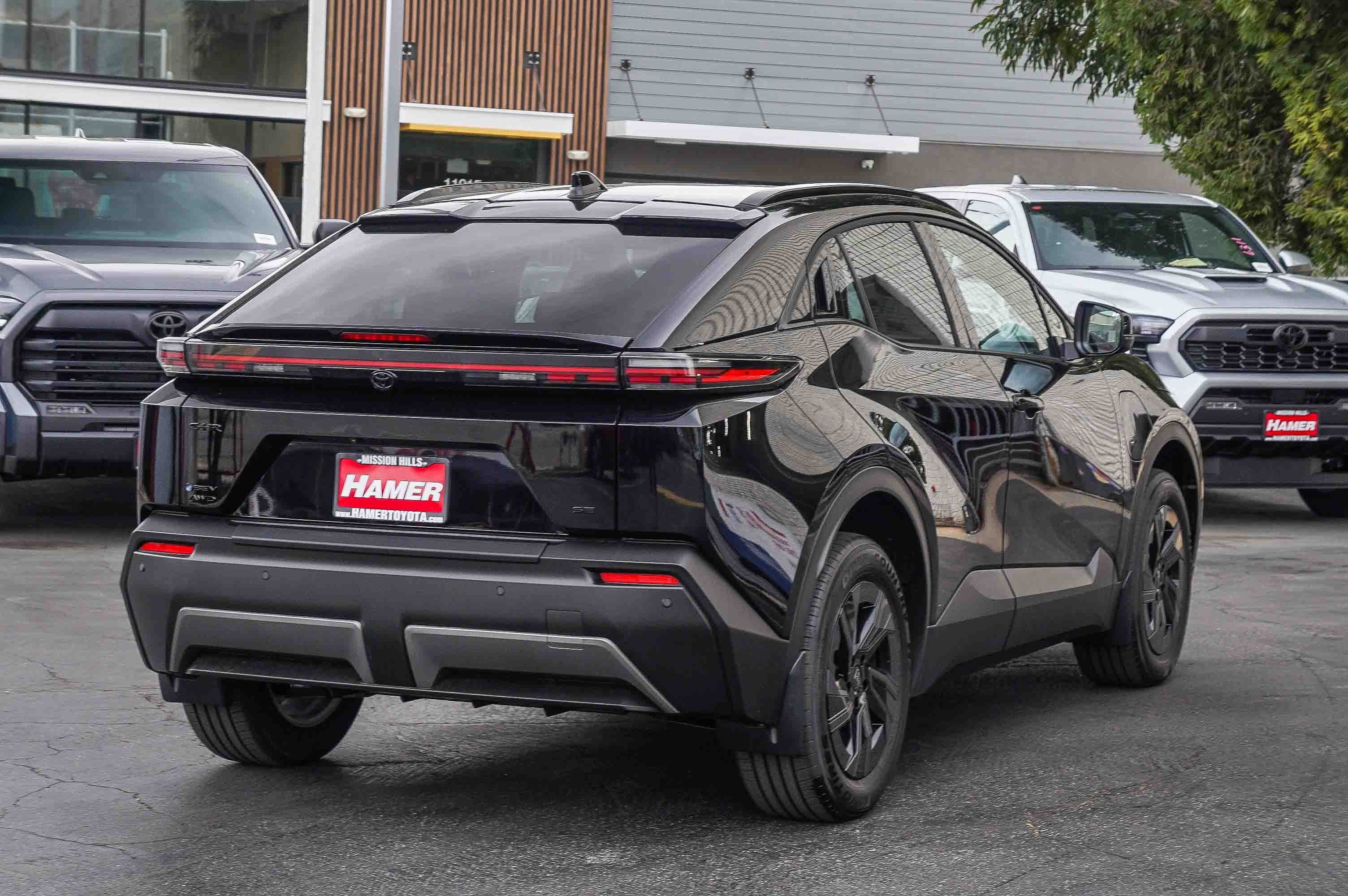 New 2026 Midnight Black Metallic Toyota SE image 6