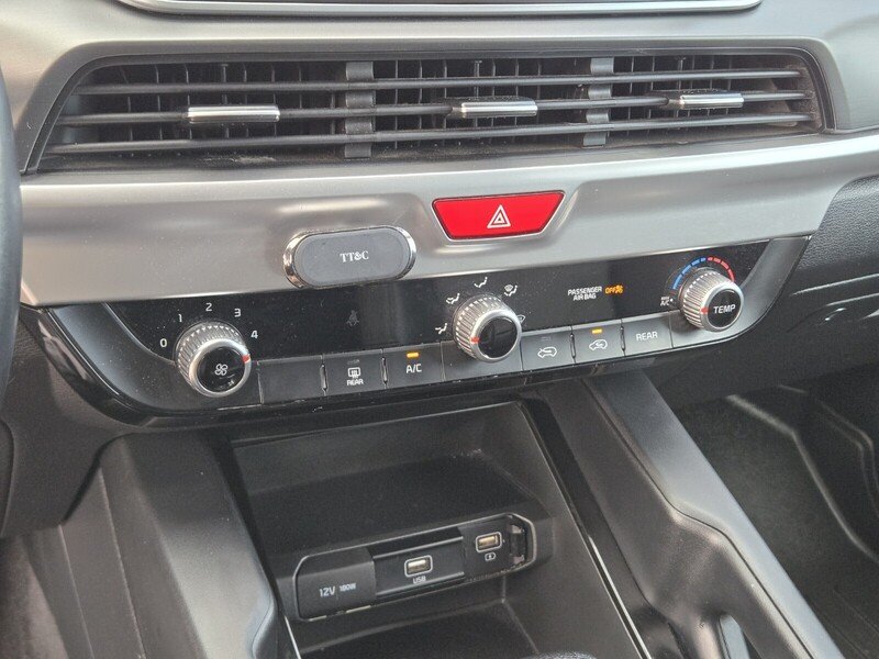 Used 2020 Silver Kia LX image 22