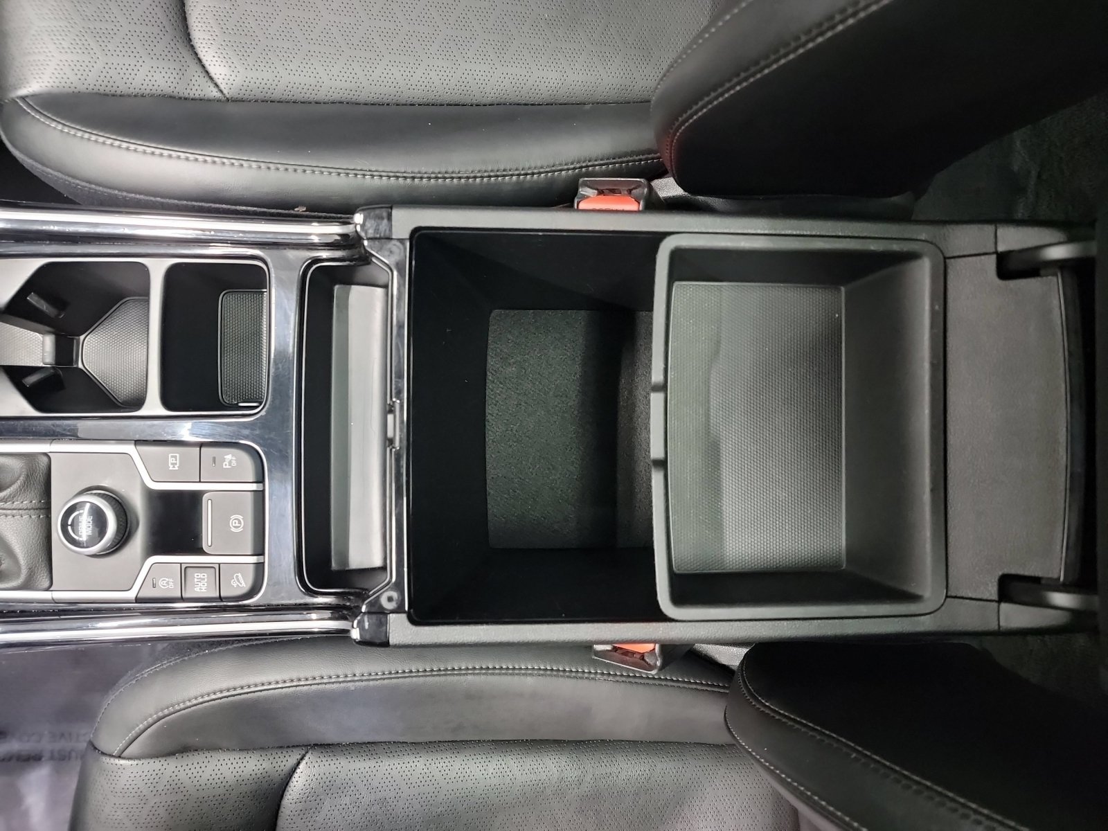 Used 2021 Gravity Grey Kia SX image 28