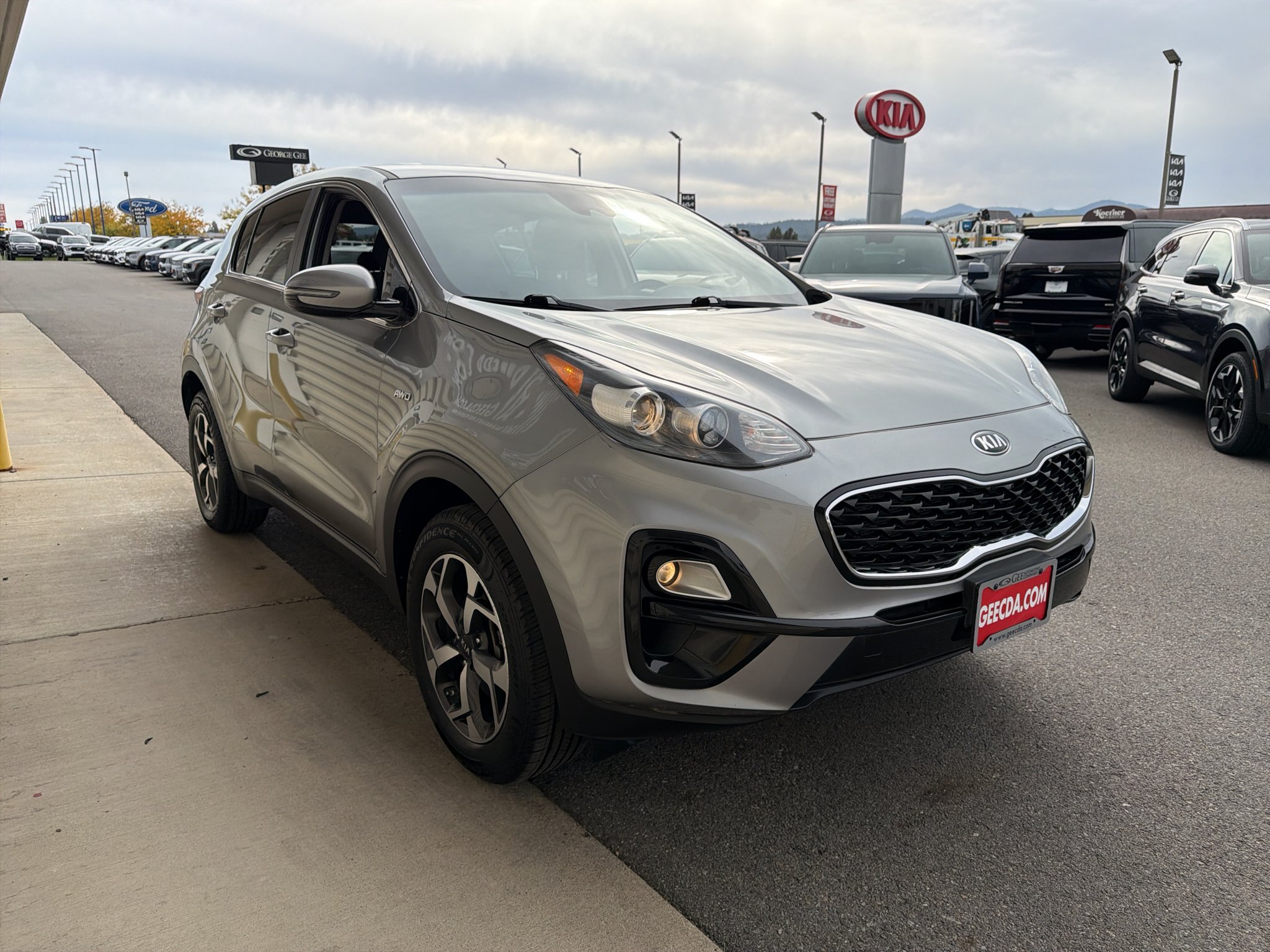 Used 2021 Steel Gray Kia LX image 3