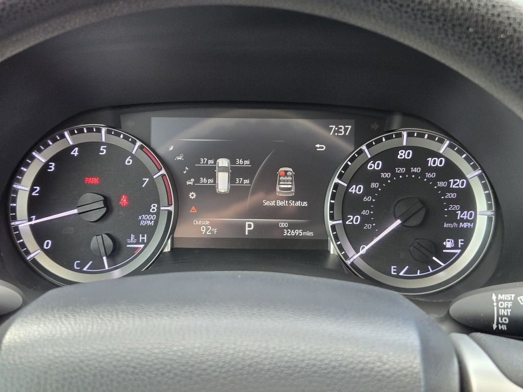 Used 2023 Silver Toyota L image 10