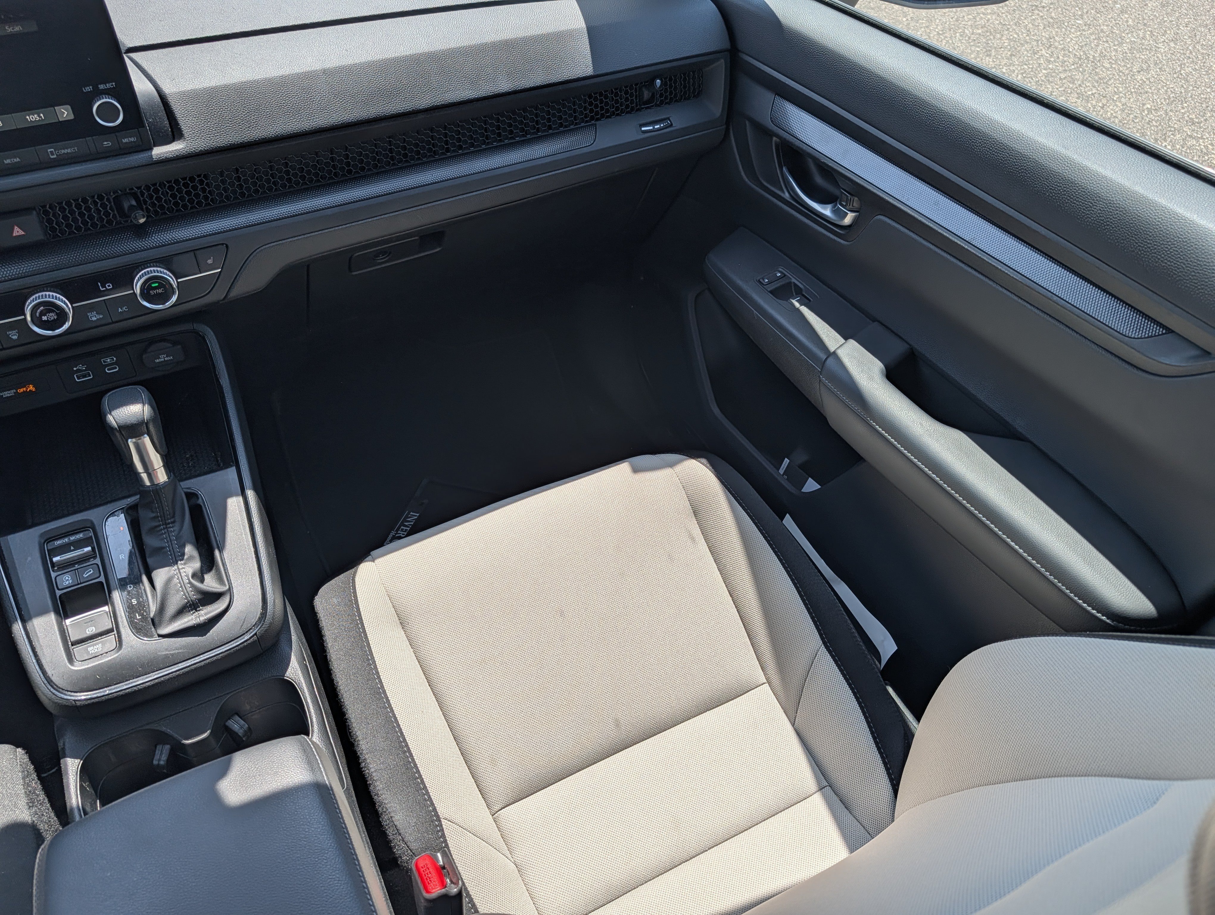 Used 2023 Platinum White Pearl Honda EX image 11