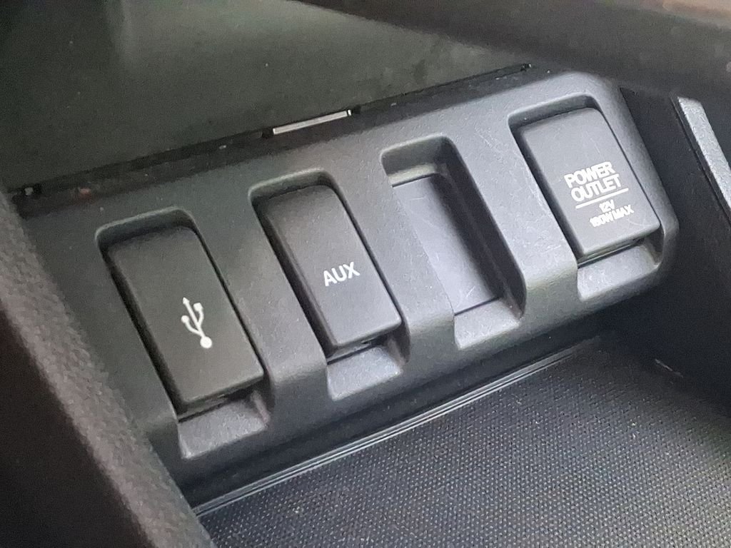 2017 Honda HR-V LX - Photo 26