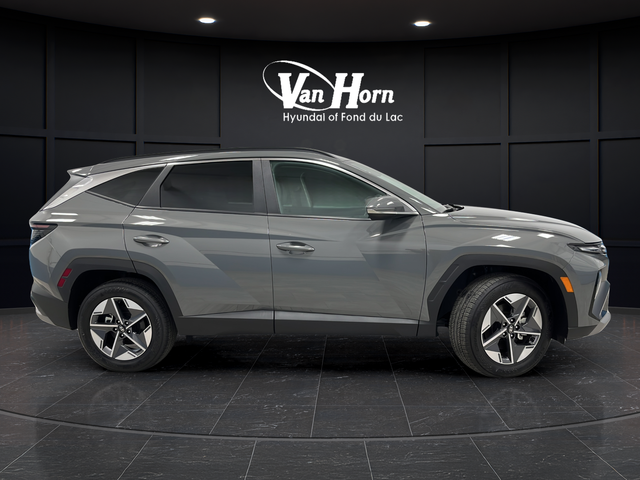 Used 2025 Hampton Gray Hyundai SEL Convenience image 8
