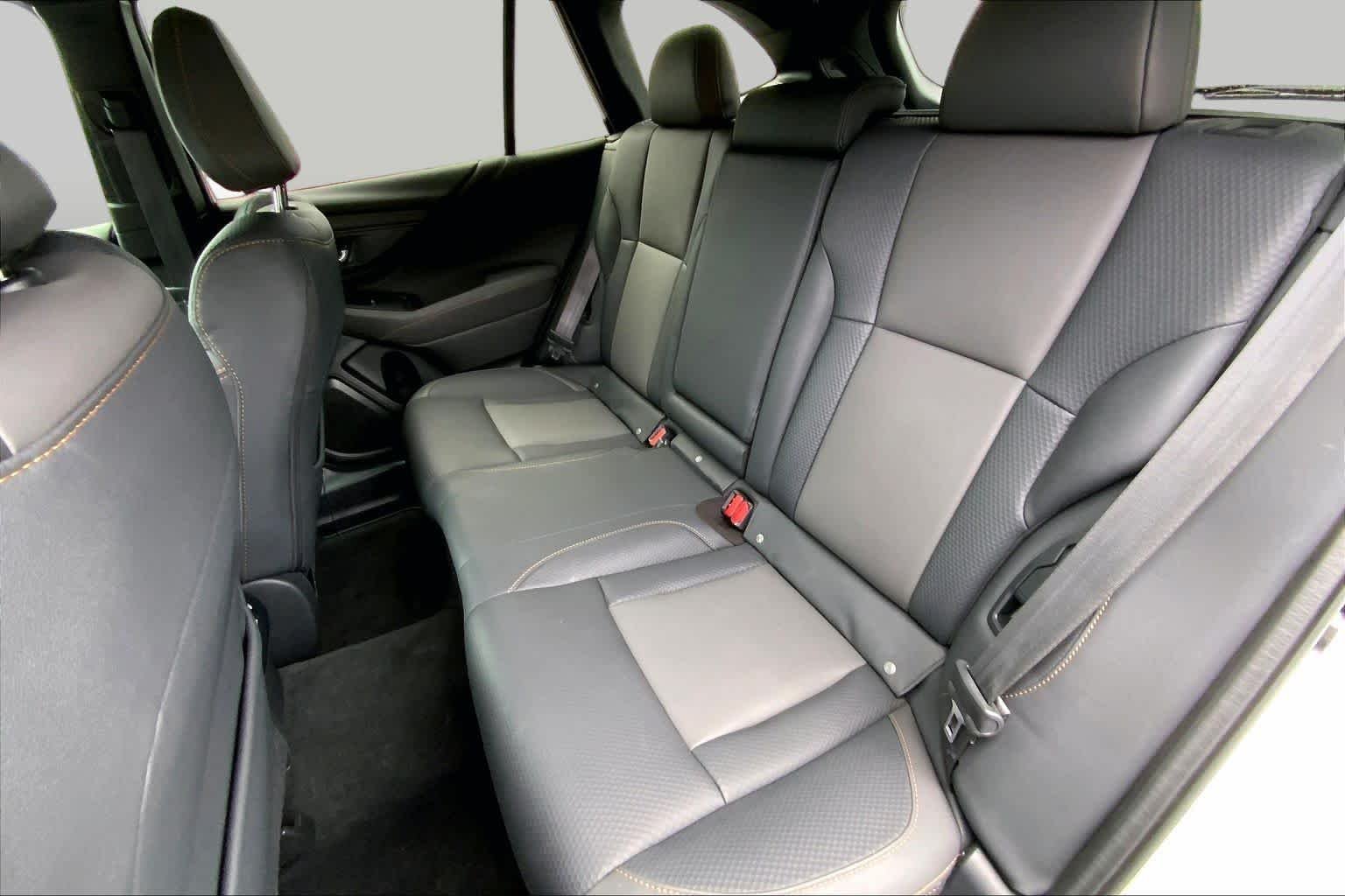 Used 2022 Crystal White Pearl Subaru Wilderness image 18