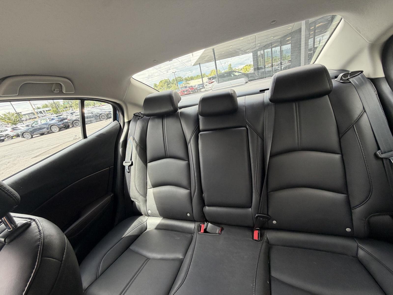 Used 2018 Eternal Blue Mica Mazda Touring image 23
