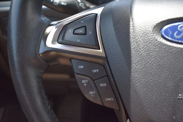 Used 2024 White Ford SEL image 20