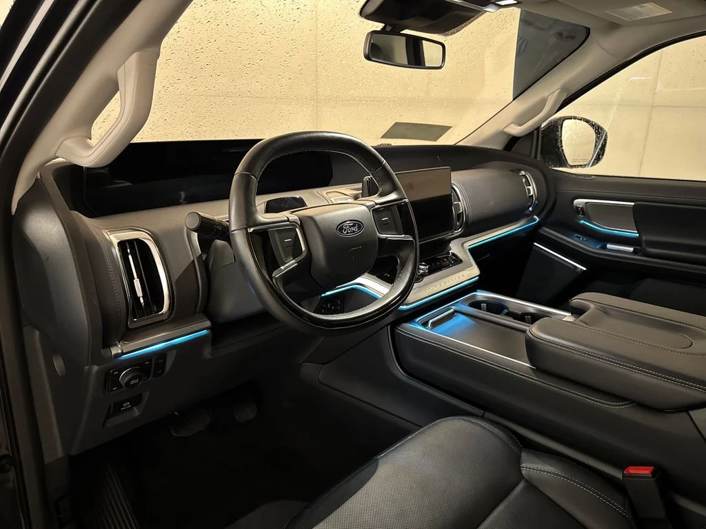 Certified Used 2025 Blue Ford Platinum image 5