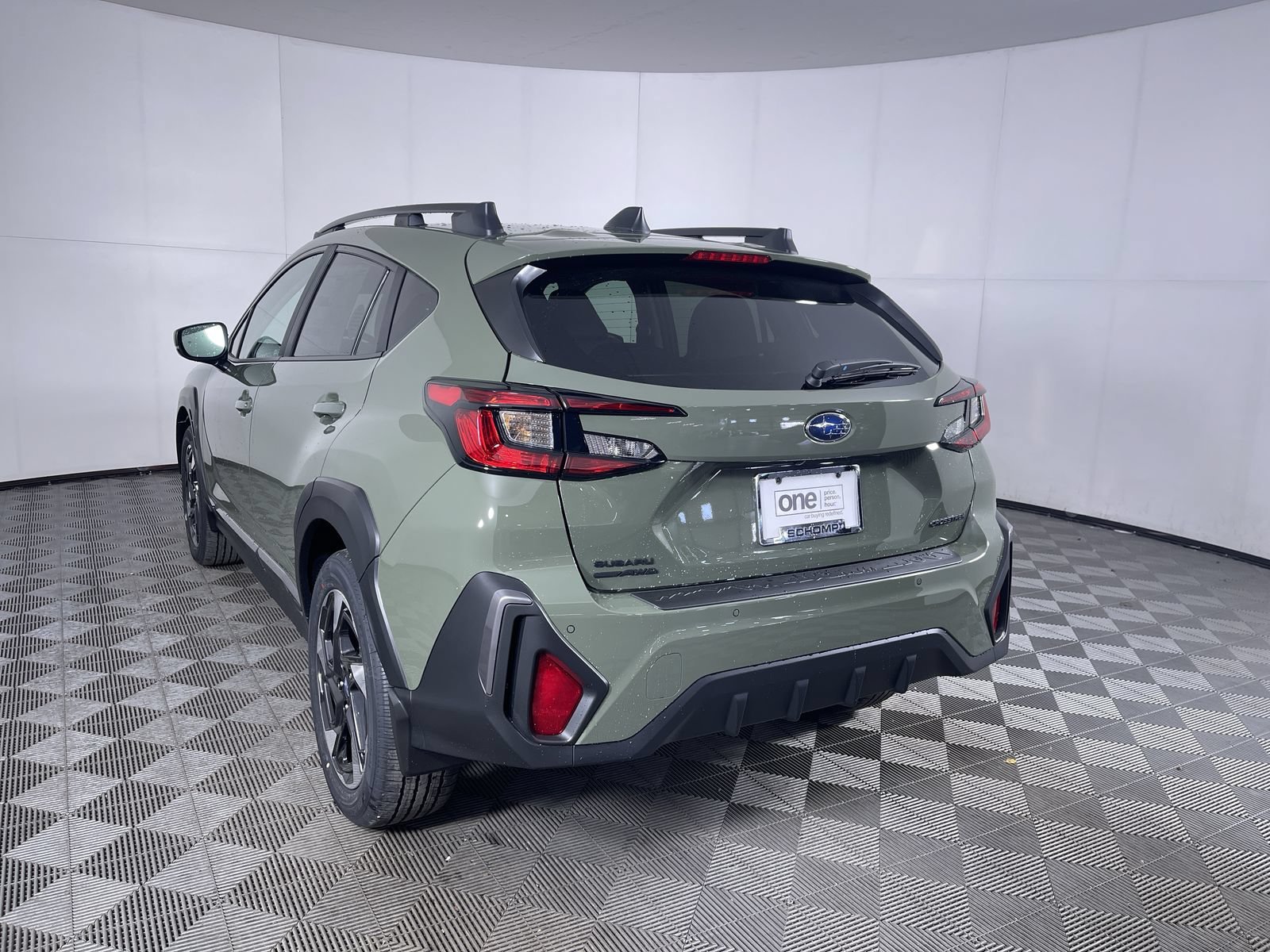 New 2026 ALPINE GREEN Subaru Limited image 22