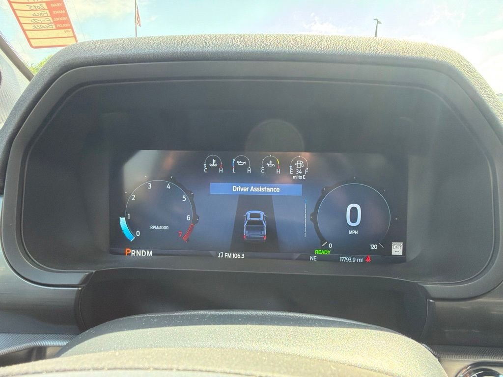 Used 2025 Agate Black Metallic Ford Lariat image 33