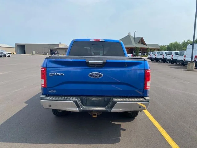 Used 2016 Blue Flame Metallic Ford XLT image 4