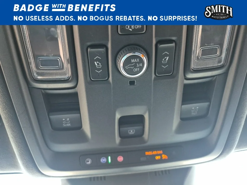 Used 2022 Black Raven Cadillac Sport Platinum image 32