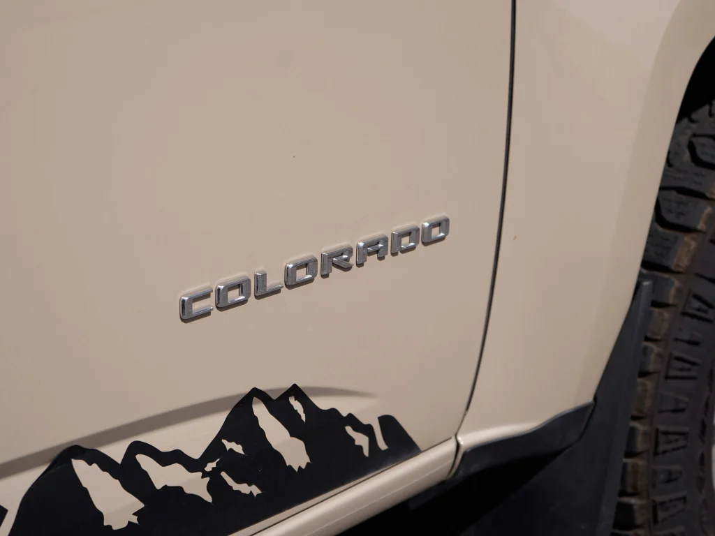 Used 2022 Black Chevrolet 4WD Z71 image 16