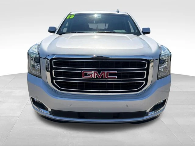 Used 2015 Silver GMC SLE image 2