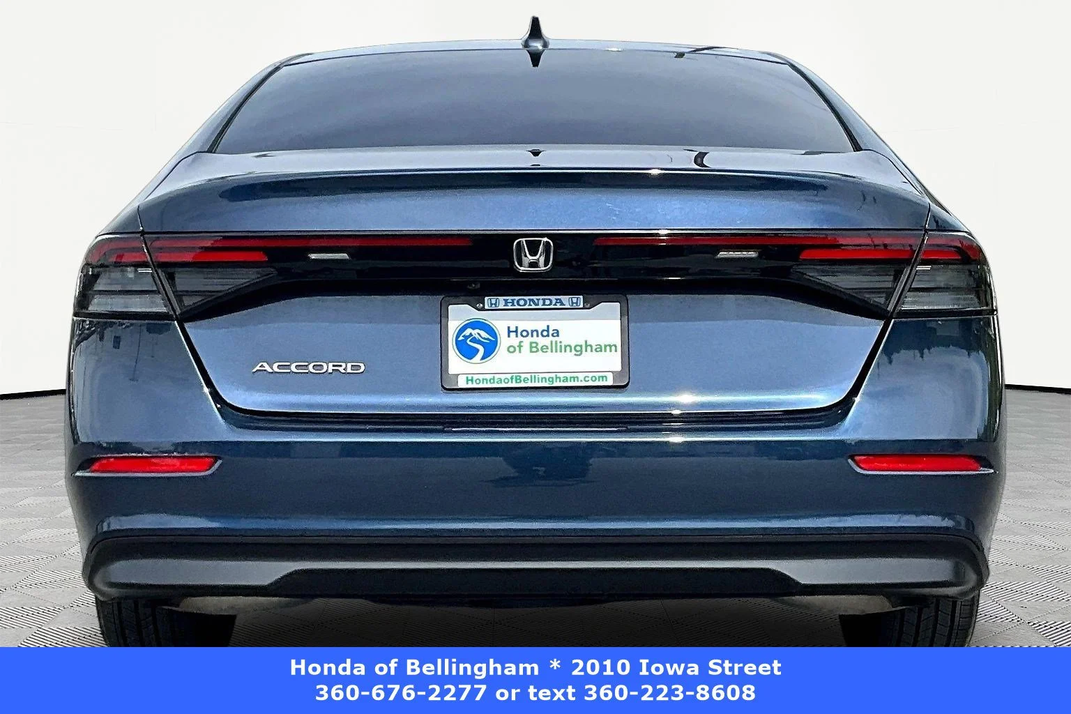 Used 2023 Canyon River Blue Metallic Honda 1.5T EX image 37