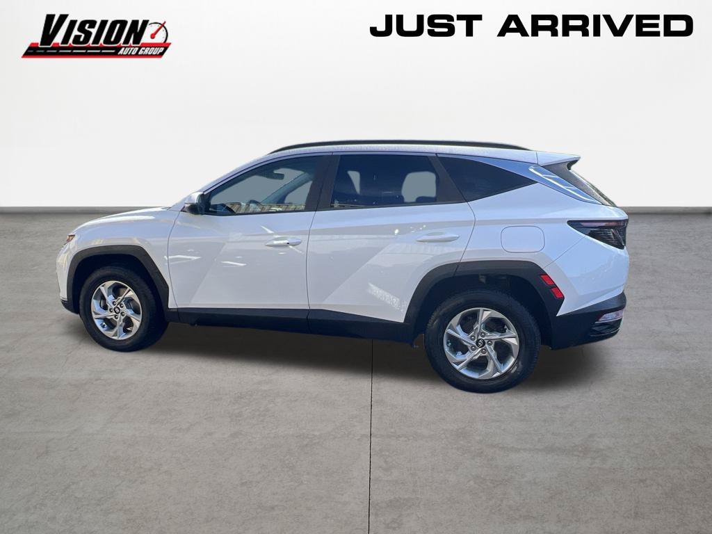 Used 2022 Gray Hyundai SEL image 2