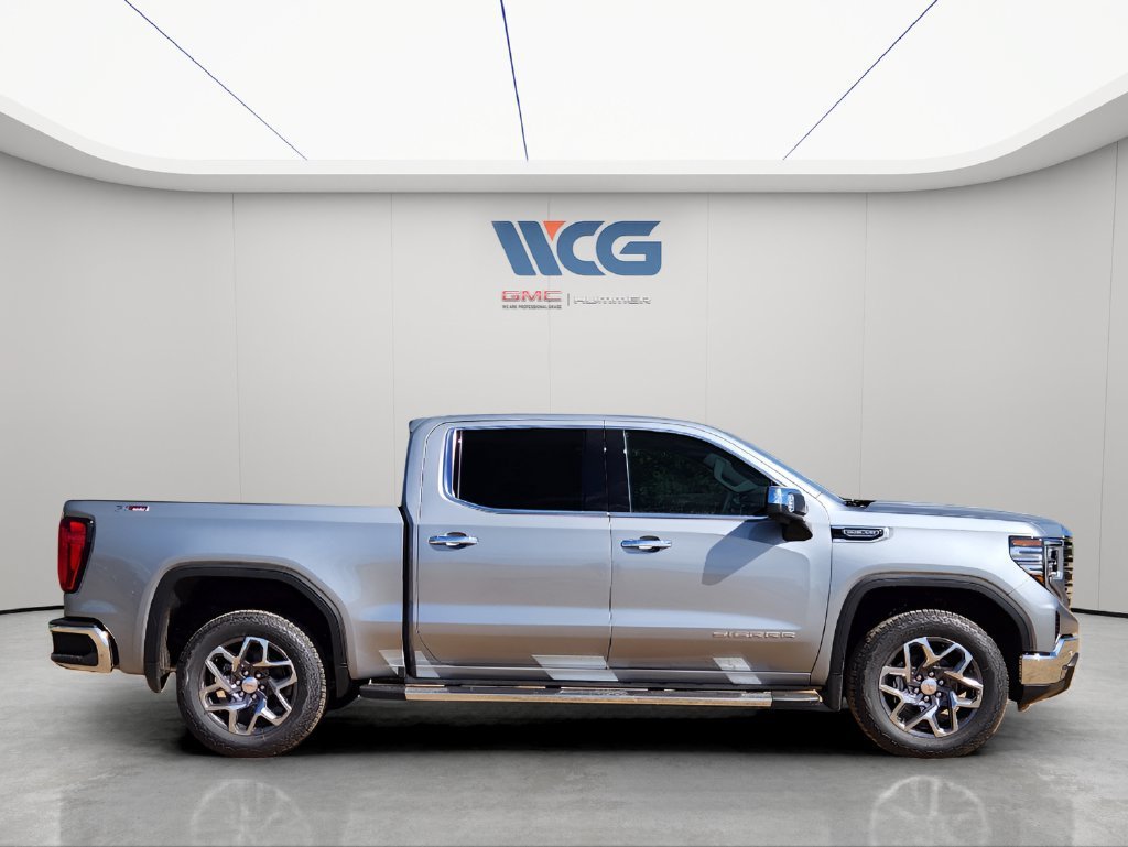 2026 GMC Sierra 1500 SLT - Photo 2