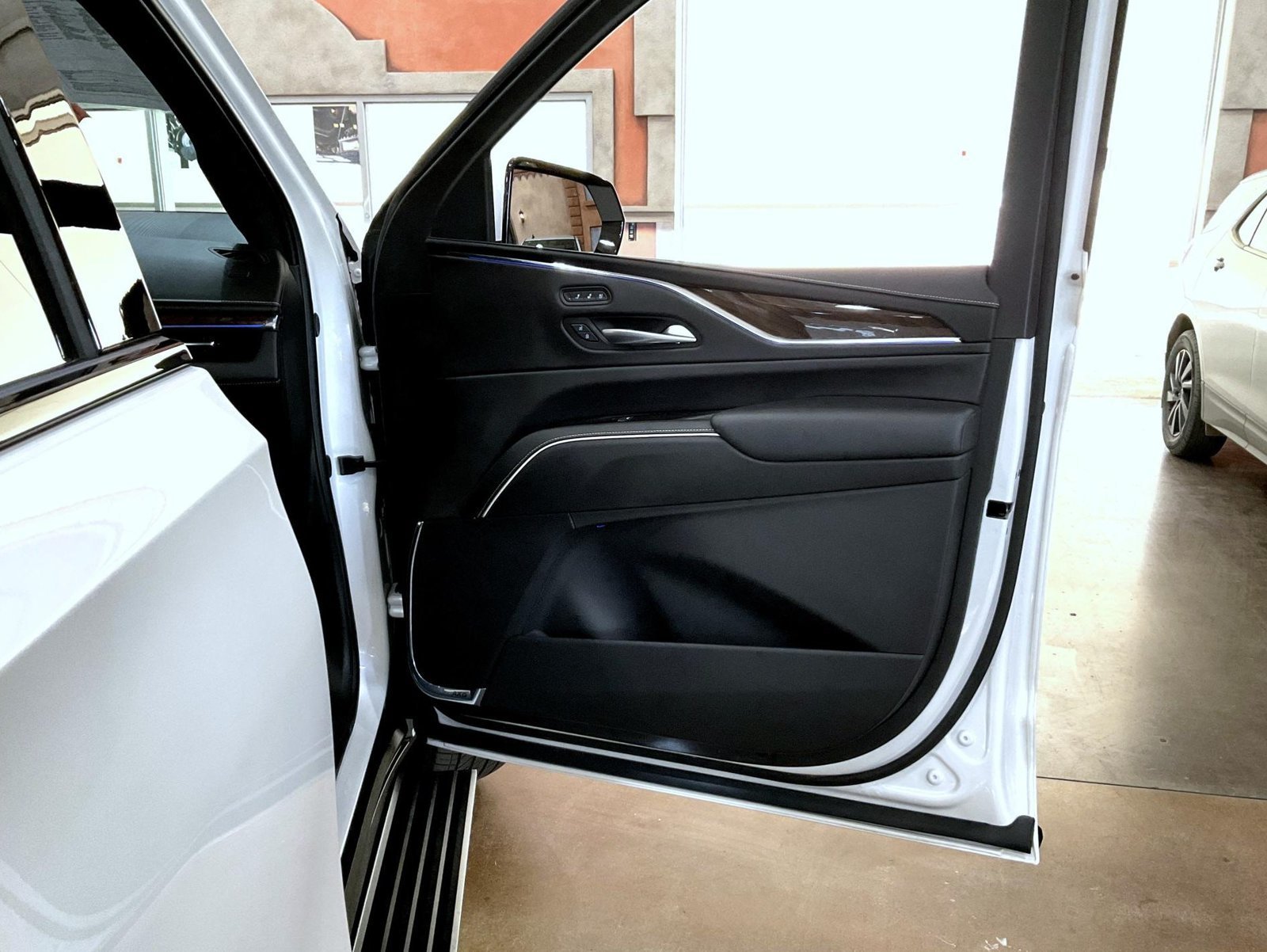 2024 Cadillac Escalade ESV Sport Platinum - Photo 16
