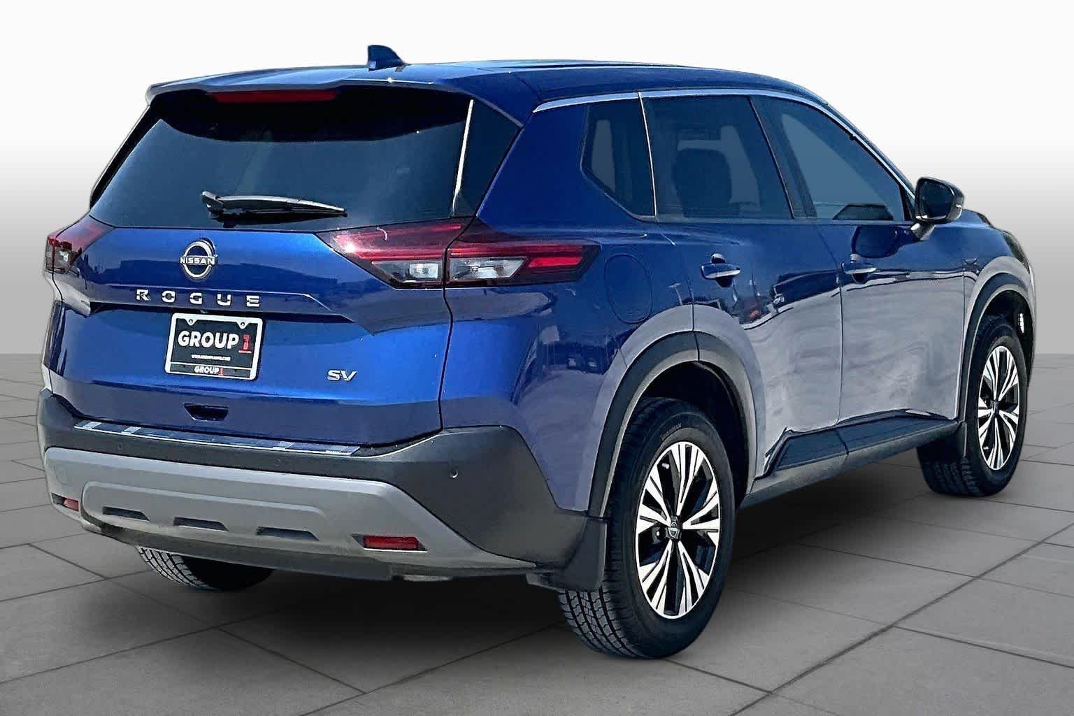 Used 2023 Caspian Blue Metallic Nissan SV image 23