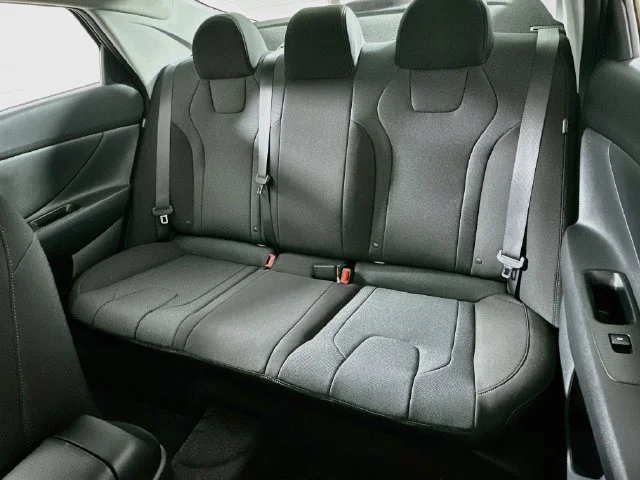 New 2026 White Hyundai SE image 11