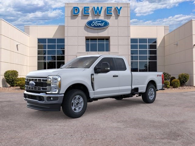 2026 Ford Super Duty F-350 SRW XLT