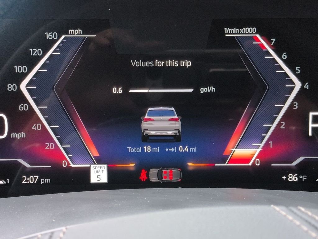 New 2026 Alpine White BMW xDrive40i image 28