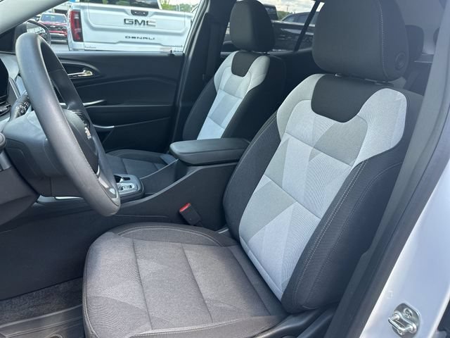 Used 2024 Summit White Chevrolet LS image 15