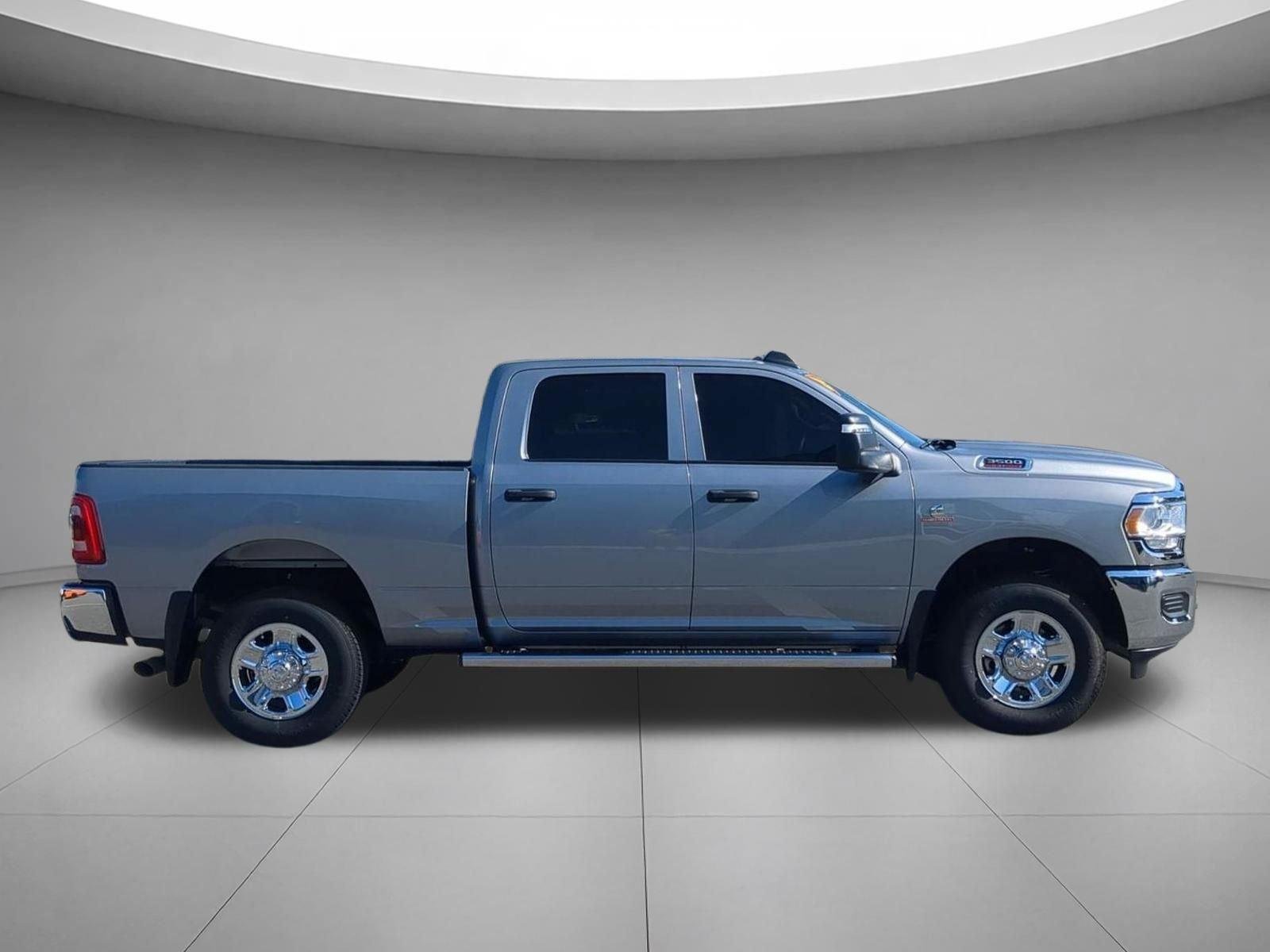 Used 2024 Billet Silver Metallic Clearcoat Ram Tradesman image 6
