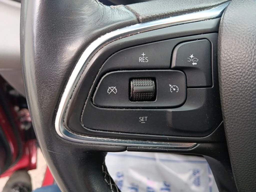 Used 2021 Chili Red Metallic Buick Select image 16