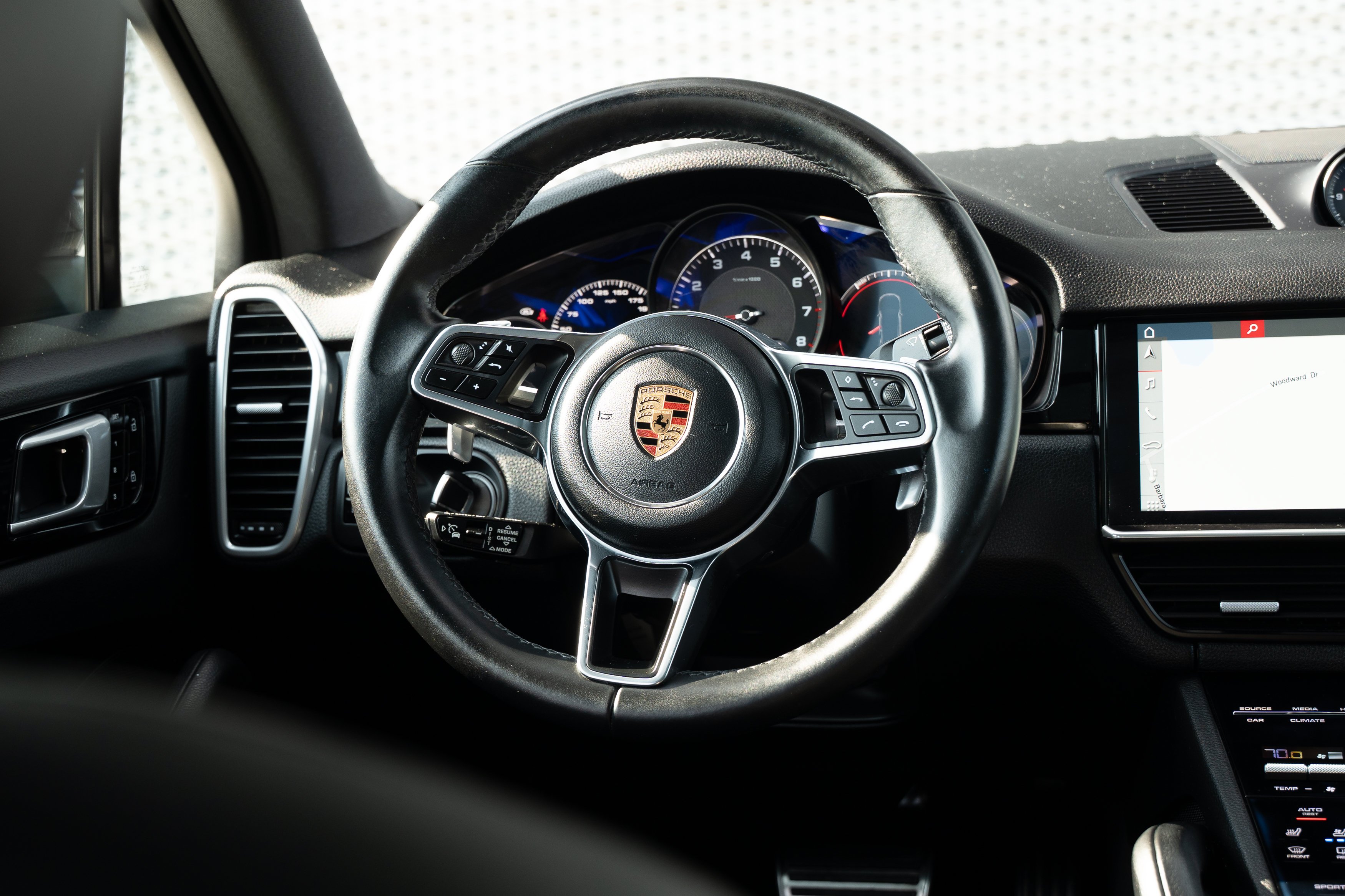 Used 2019 Quartzite Metallic Porsche S image 9