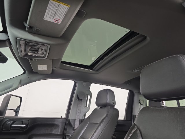 Used 2020 SUMMIT WHITE Chevrolet LTZ image 30