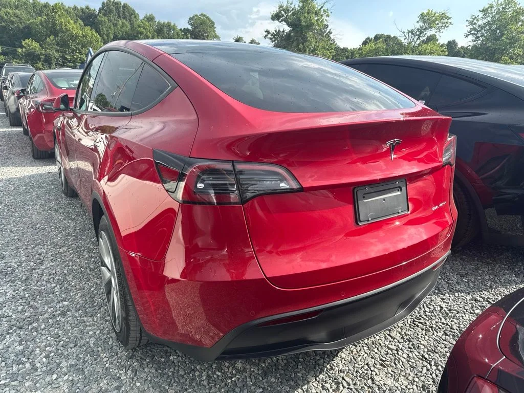 Used 2021 Red Tesla Long Range image 6