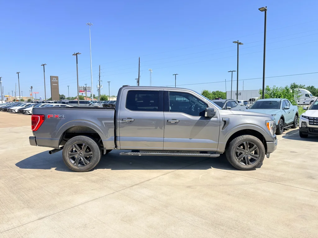 Used 2022 Carbonized Gray Metallic Ford XLT image 5