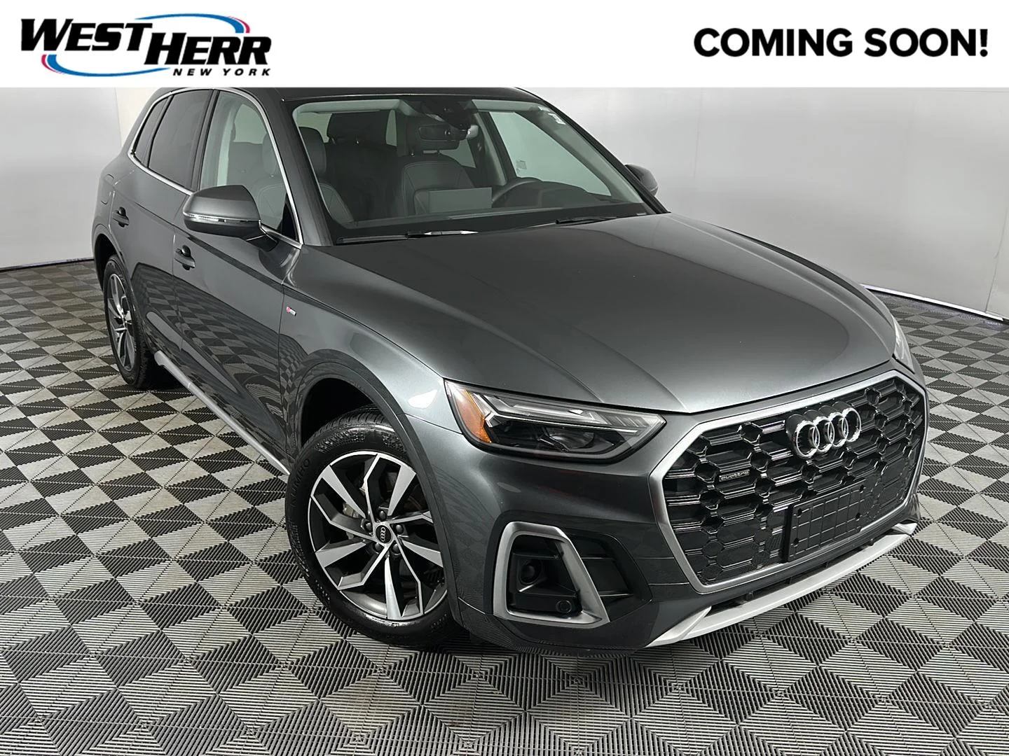 Used 2023 Daytona Gray Pearl Effect Audi S line Premium image 1