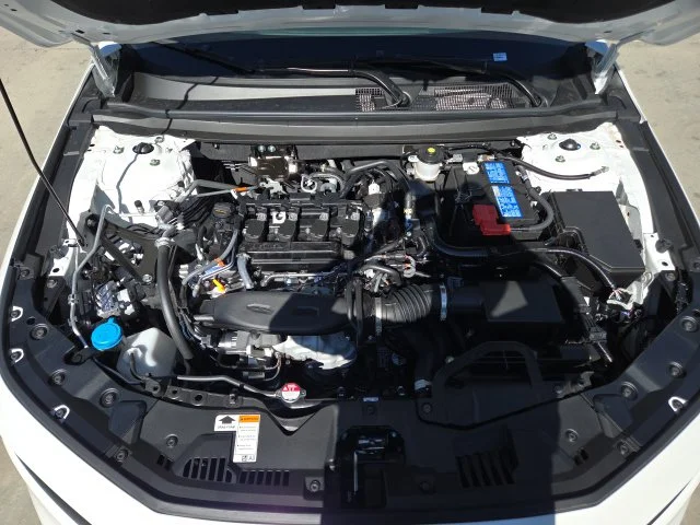 New 2026 Platinum White Pearl Honda SE image 6
