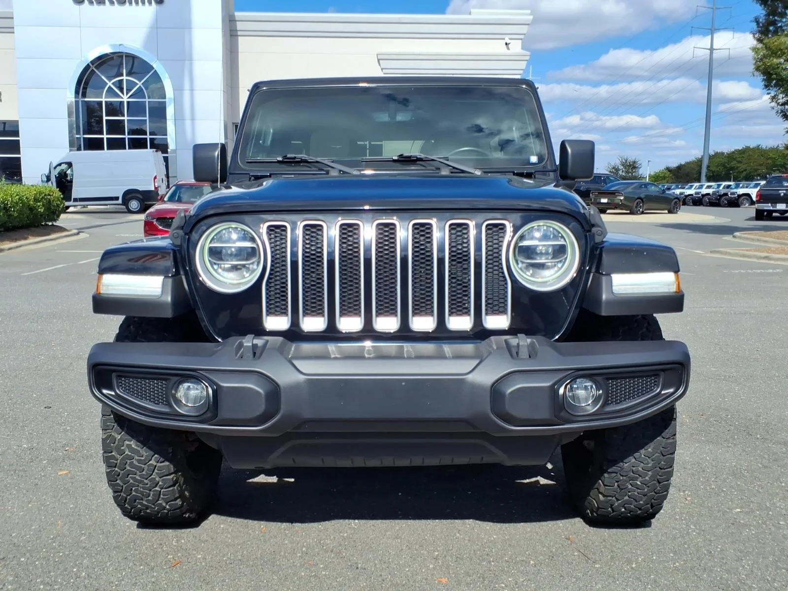Used 2020 Black Clearcoat Jeep Sahara image 14