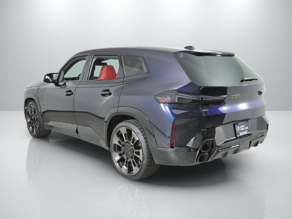 Used 2023 Carbon Black Metallic BMW Base image 15