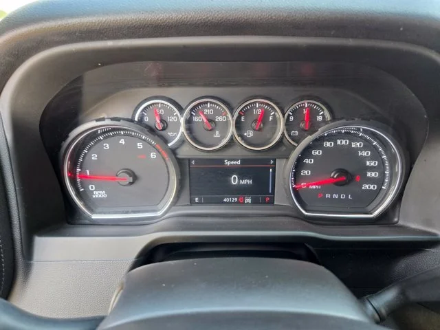 Used 2023 Silver Chevrolet LT image 31