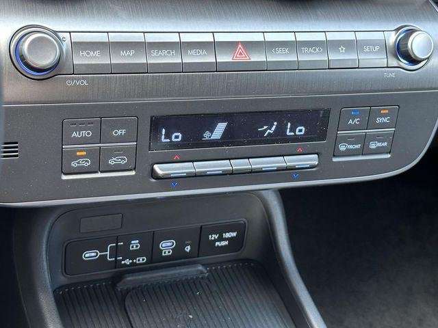 New 2026 White Hyundai SEL Sport AWD image 20
