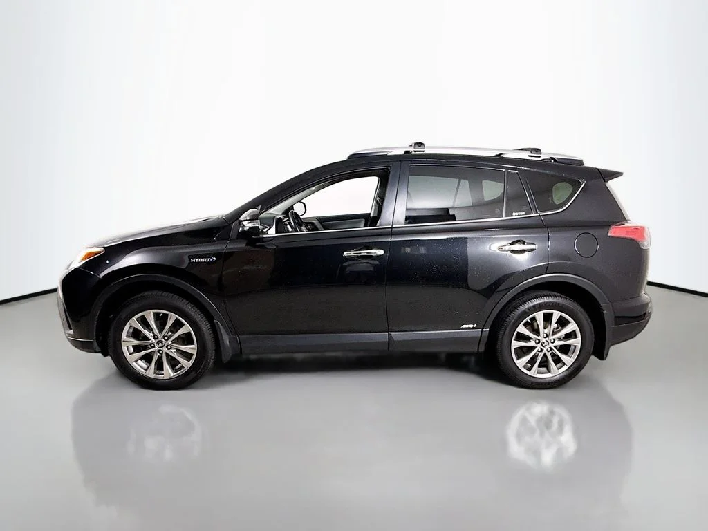 Used 2016 Black Sand Pearl Toyota Limited image 9