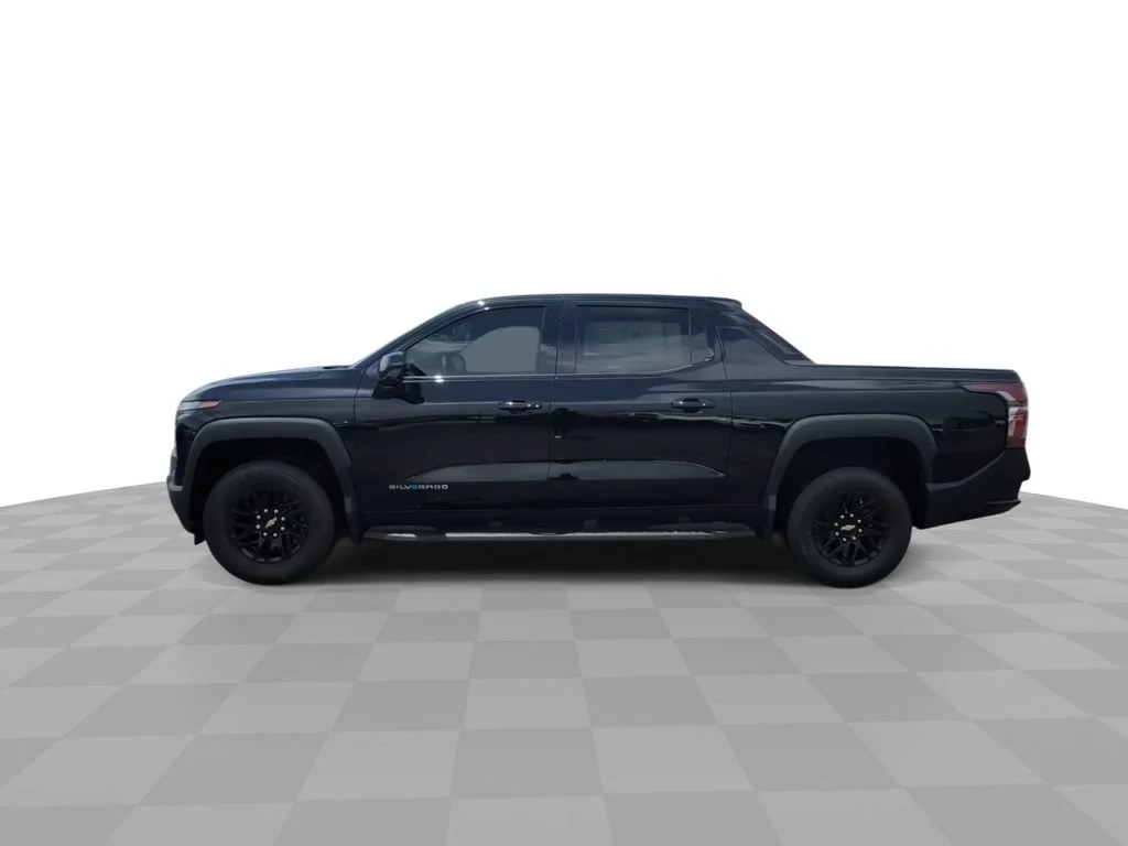 New 2026 Black Chevrolet LT - Standard Range image 5