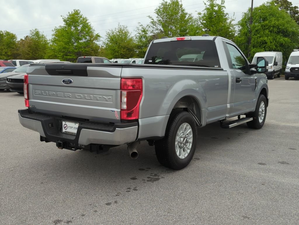 Used 2022 Silver Ford XLT image 5