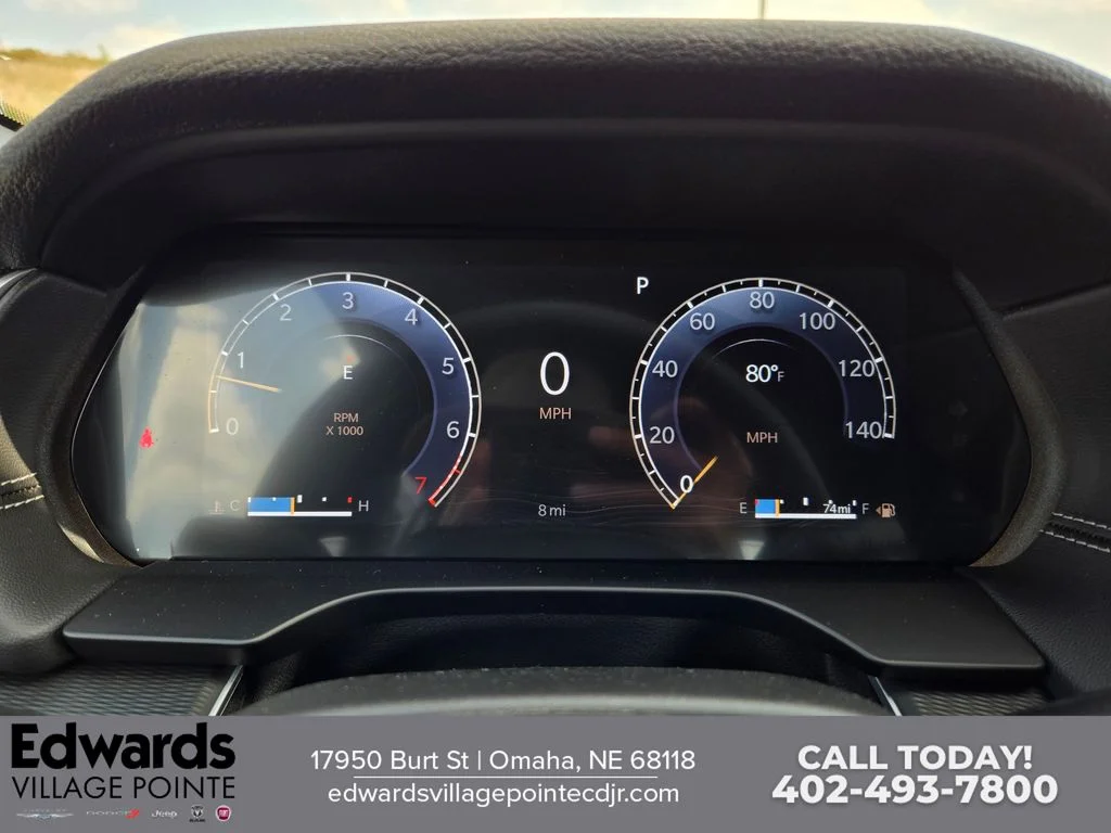 2025 Jeep Grand Cherokee Altitude - Photo 17