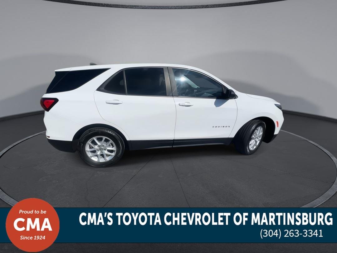 Used 2024 Summit White Chevrolet LS image 9
