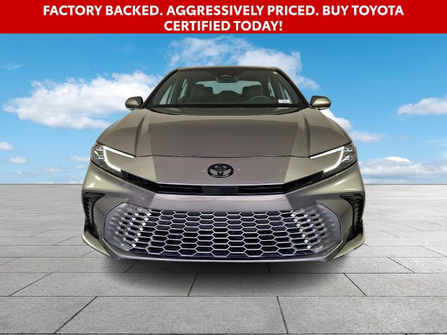 Used 2025  Toyota XSE image 3