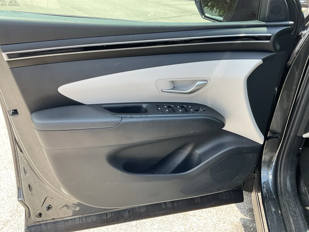 Used 2022 Portofino Gray Hyundai SEL image 15