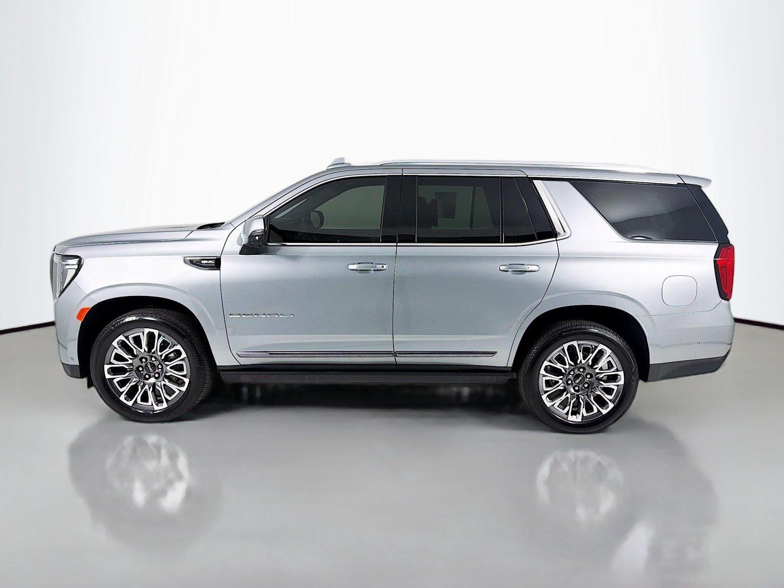 Used 2024 Sterling Metallic GMC Denali Ultimate image 2