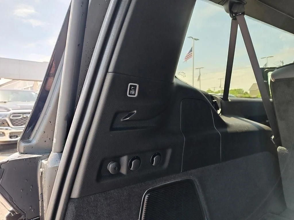 2026 Jeep Grand Wagoneer L Summit Reserve - Photo 40