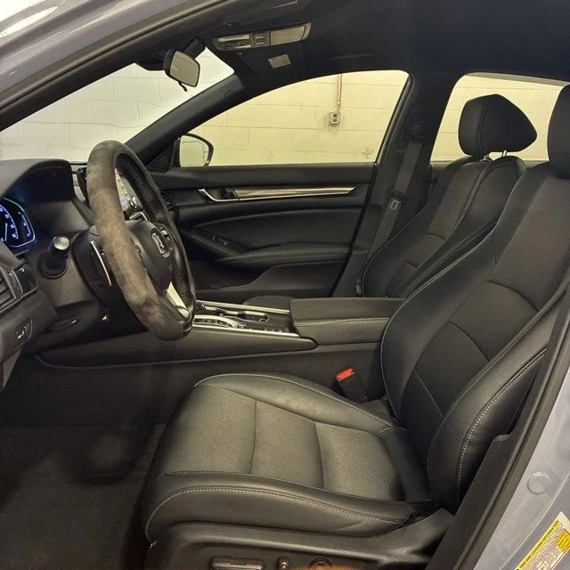 Used 2022 Sonic Gray Pearl Honda Sport image 8