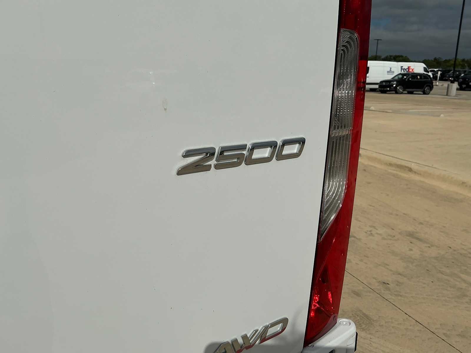 New 2025 Arctic White Mercedes-Benz  image 7